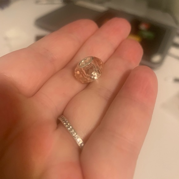💗PRETTY PINK CRYSTAL CHARM THAT FITS ANY PANDORA BRACELET💗 - Picture 2 of 3